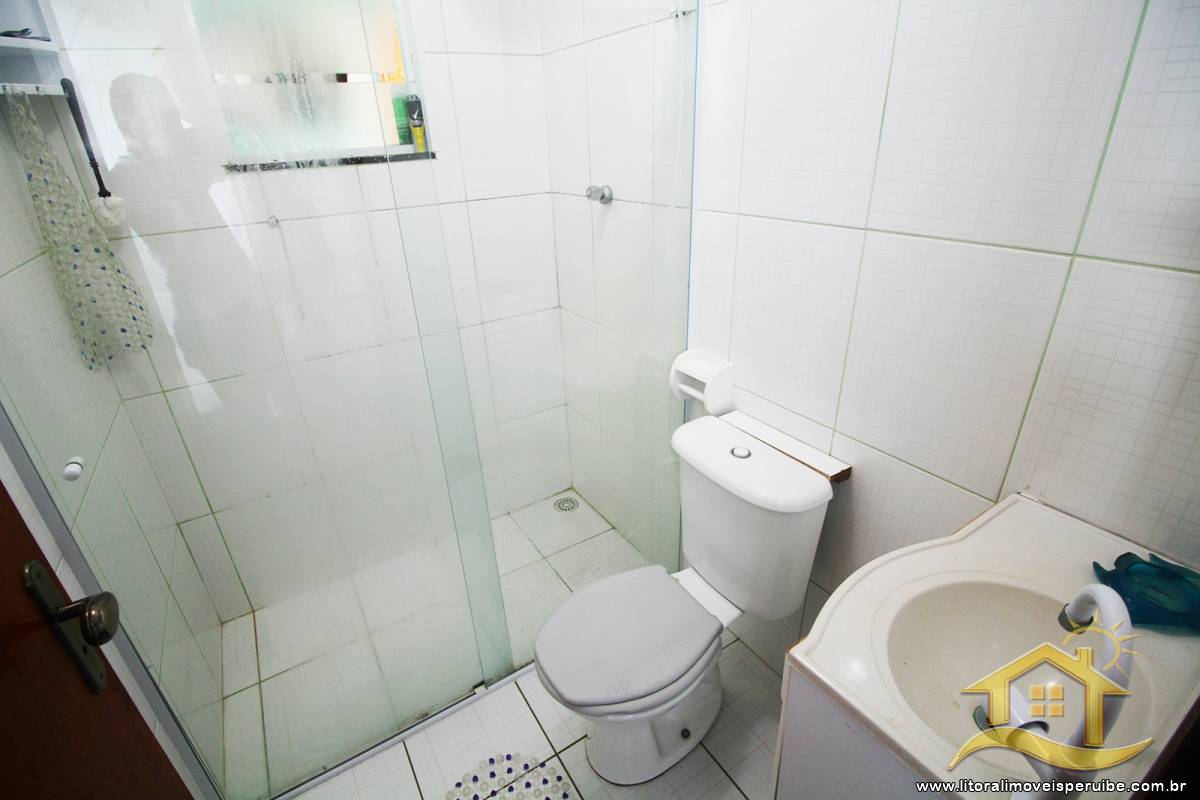 Casa no bairro Centro, Lado Linha