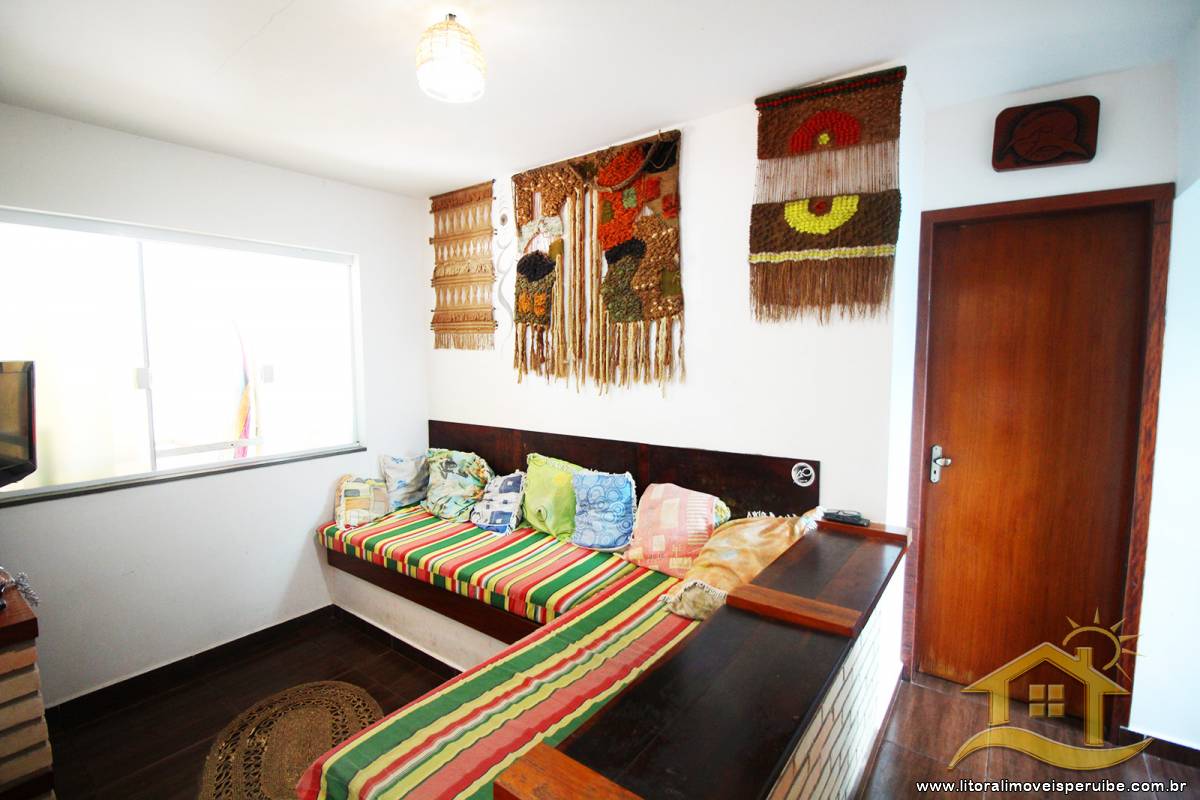 Casa no bairro Centro, Lado Linha