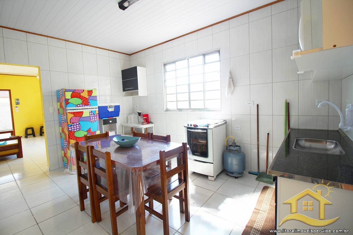Casa no bairro Centro, Lado Linha