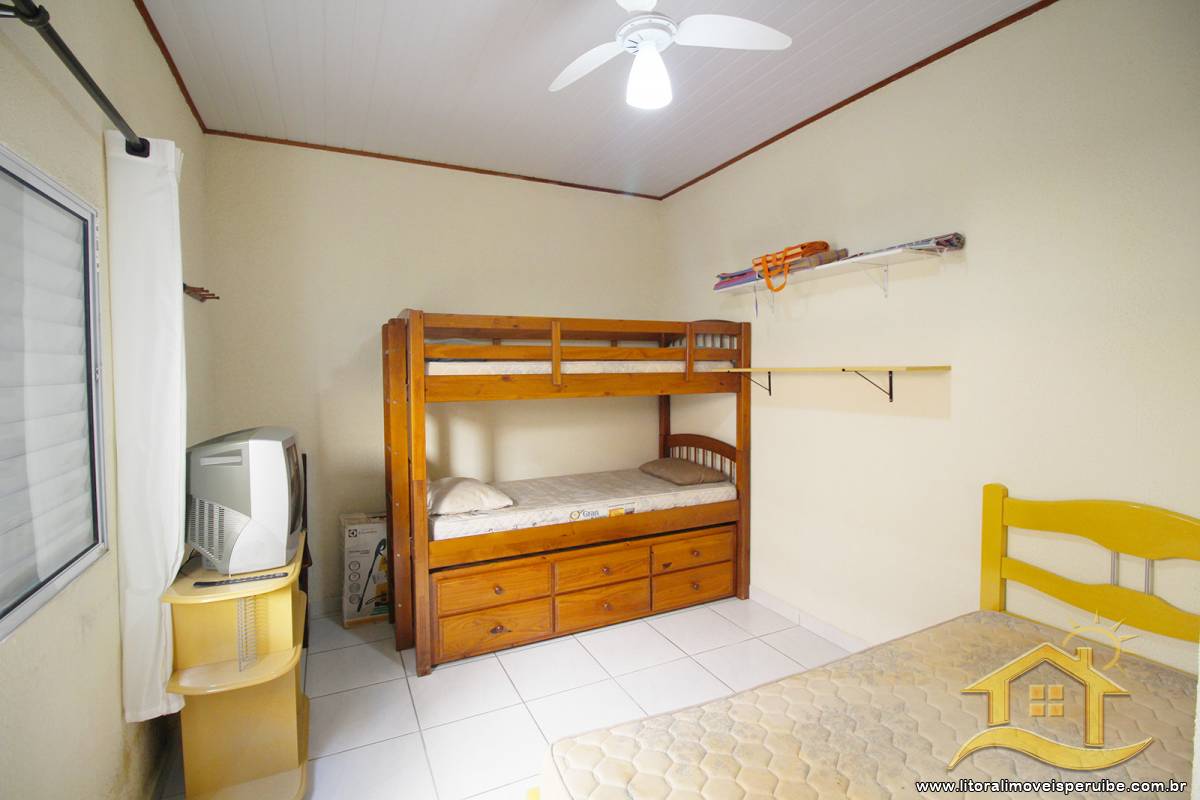 Casa no bairro Centro, Lado Linha