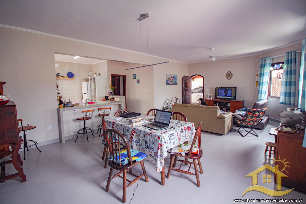 Casa no bairro Oásis, Lado Linha