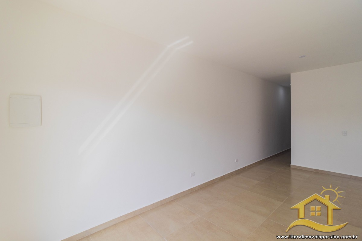 Casa no bairro Flora Rica II, Pós Linha
