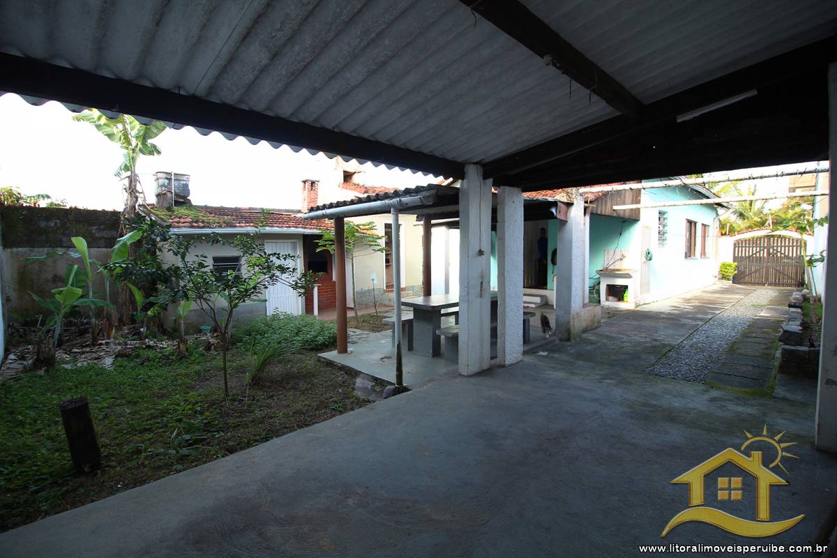 Casa no bairro Belmira Novaes, Lado Linha