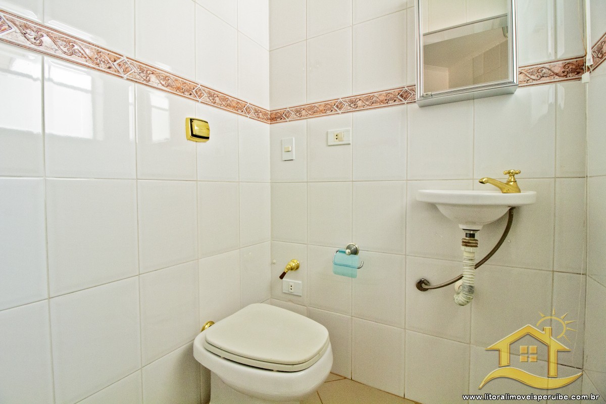 Casa no bairro Oásis, Lado Linha