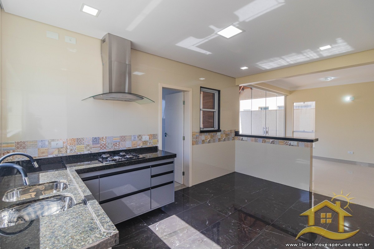 Casa no bairro Bougainvillée IV, Pós Linha