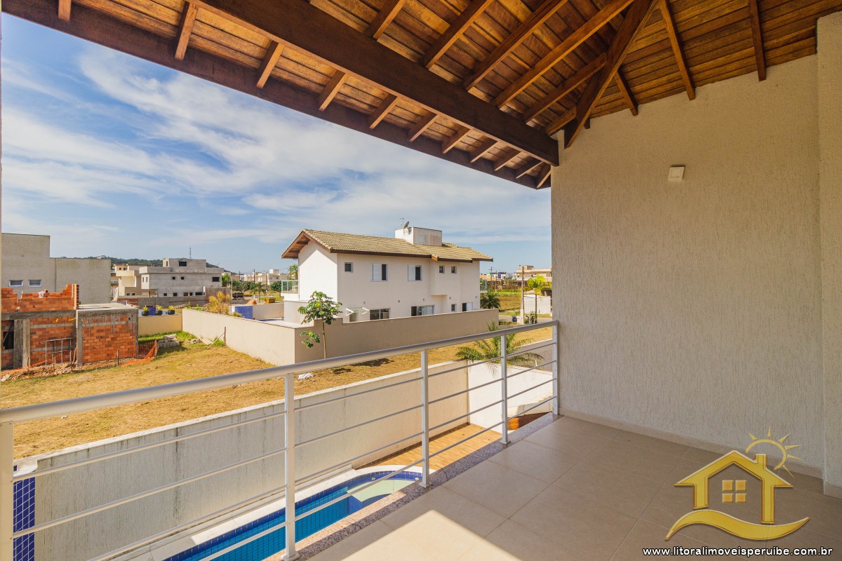 Casa no bairro Bougainvillée IV, Pós Linha