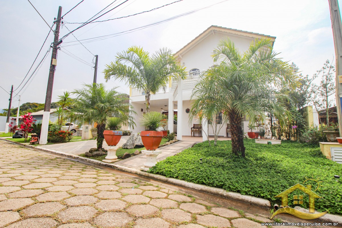 Casa no bairro Residencial Três Marias, Pós Linha