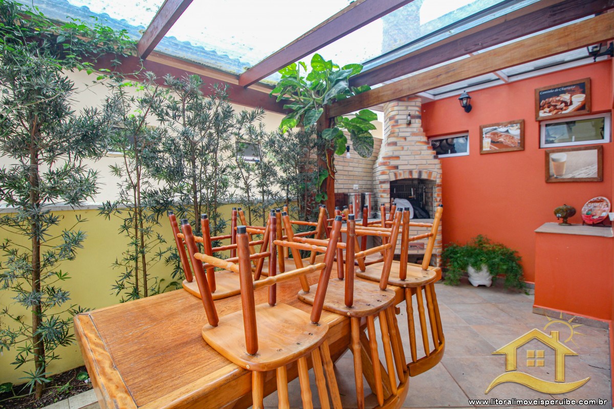 Casa no bairro Residencial Três Marias, Pós Linha