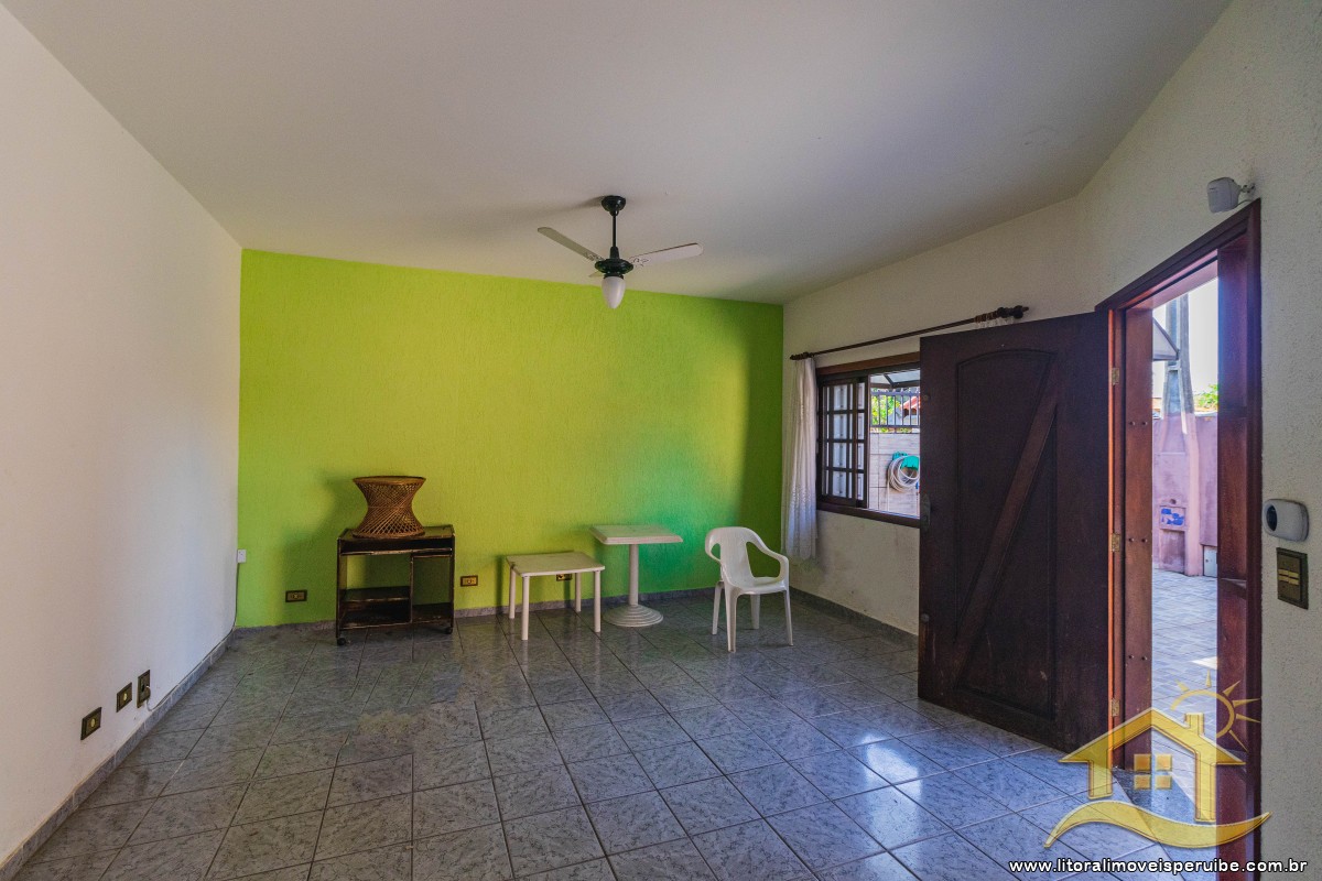 Casa no bairro Três Marias, Lado Linha