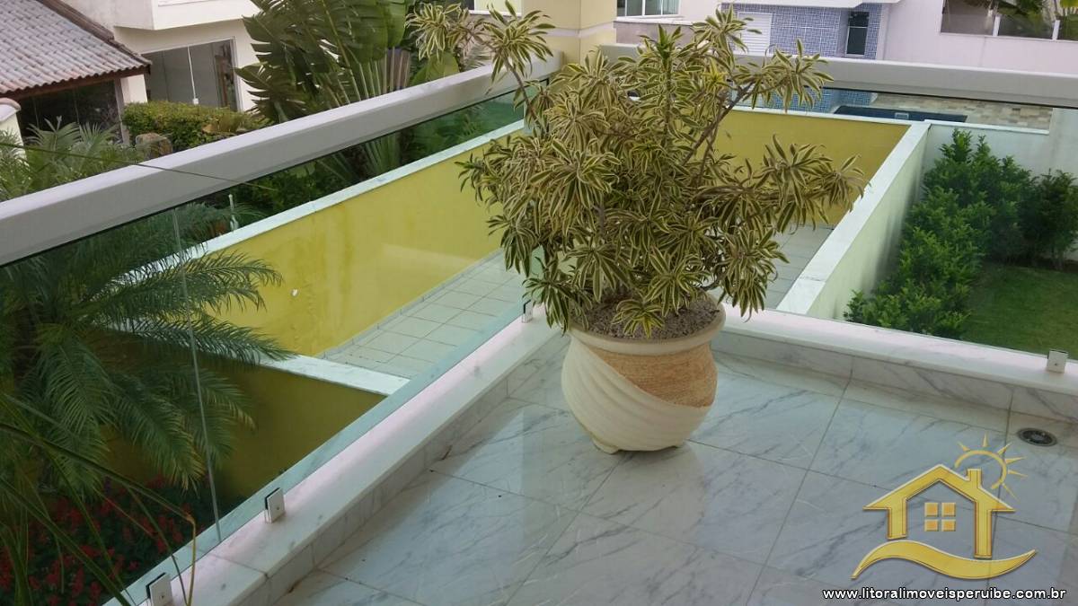 Casa no bairro Residencial Três Marias, Pós Linha