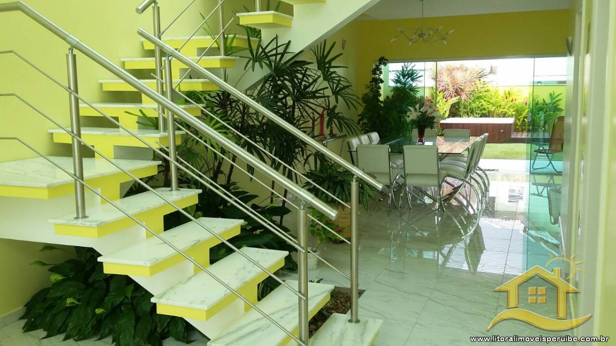 Casa no bairro Residencial Três Marias, Pós Linha