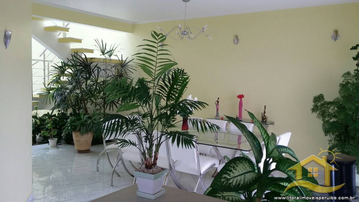 Casa no bairro Residencial Três Marias, Pós Linha