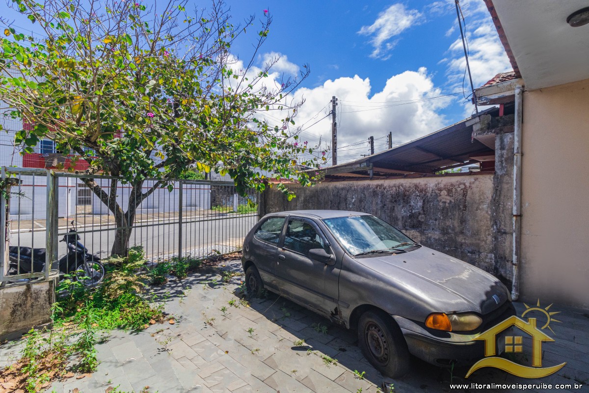 Casa no bairro Centro, Lado Linha