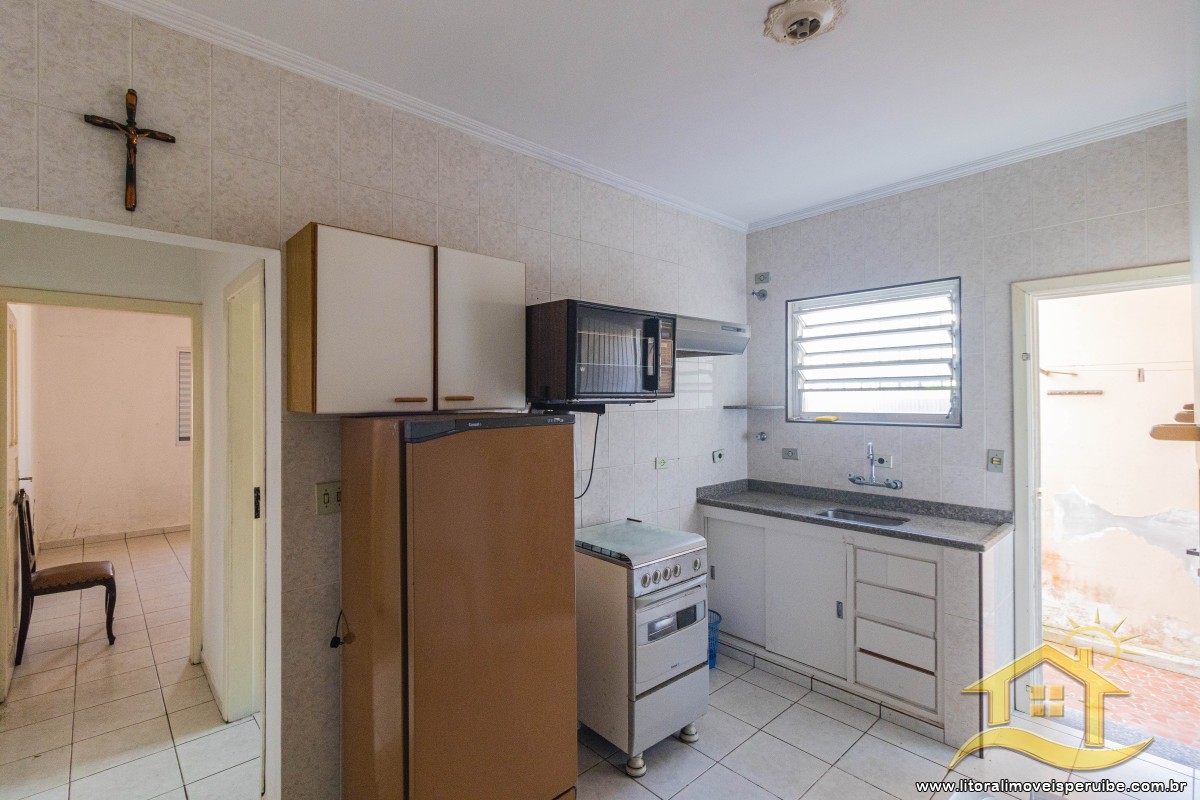 Casa no bairro Centro, Lado Linha