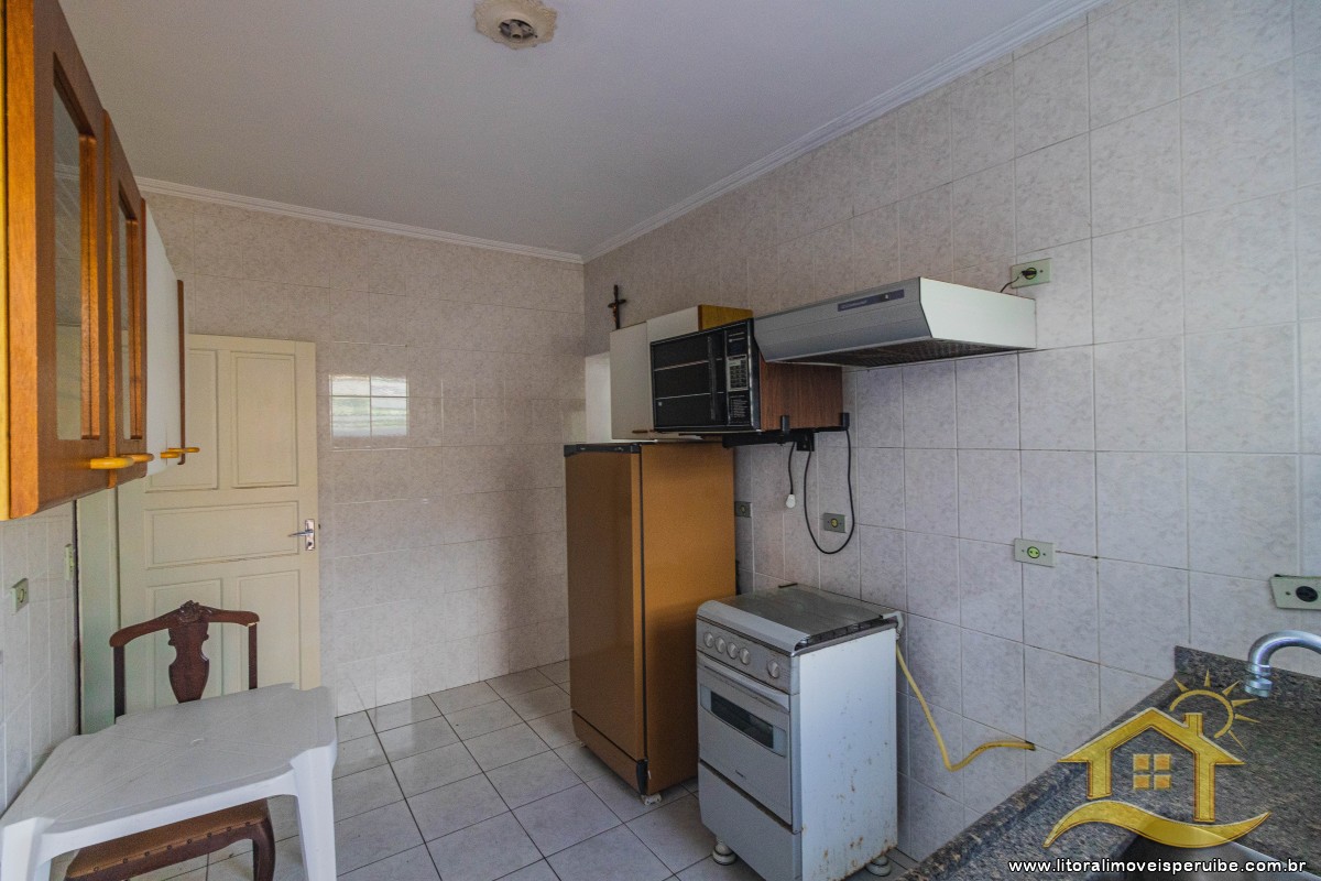 Casa no bairro Centro, Lado Linha