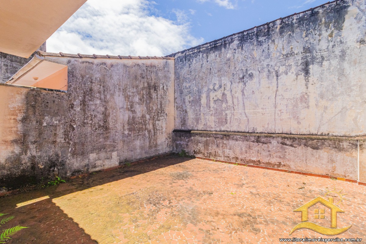 Casa no bairro Centro, Lado Linha
