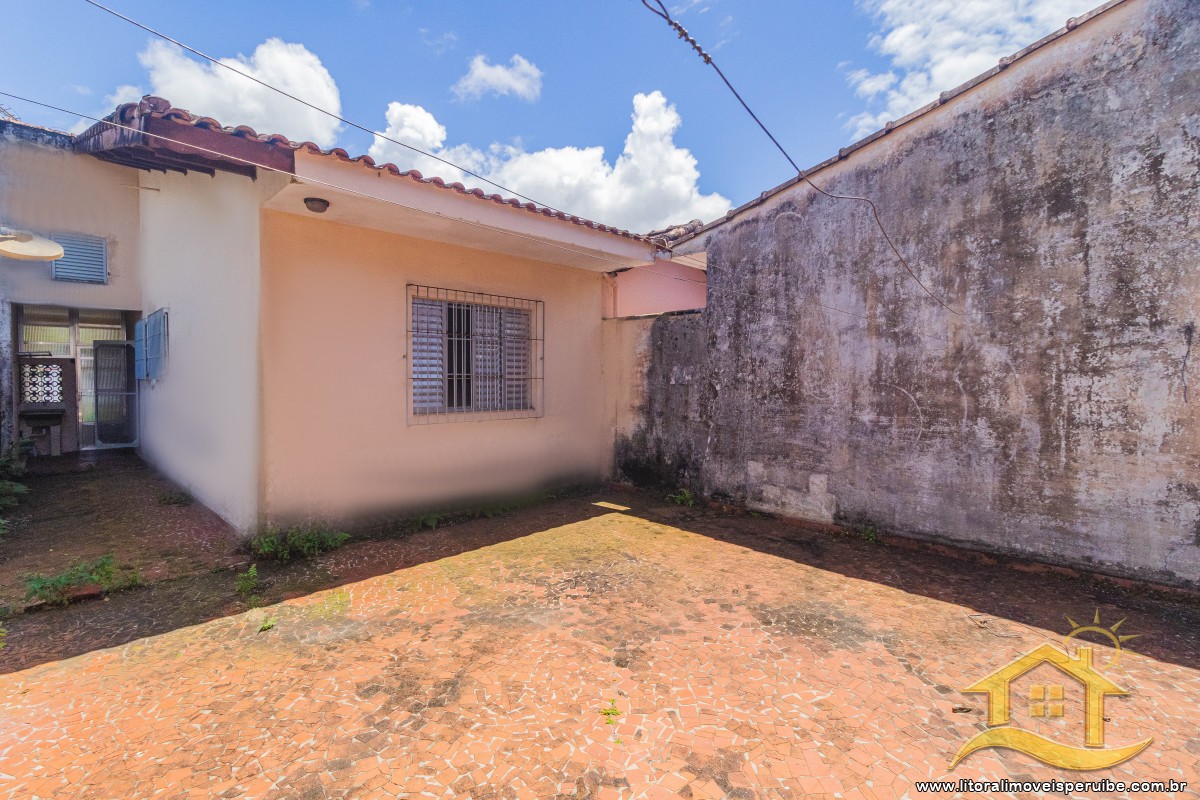 Casa no bairro Centro, Lado Linha