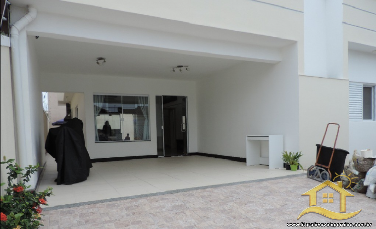Casa no bairro Três Marias, Lado Linha