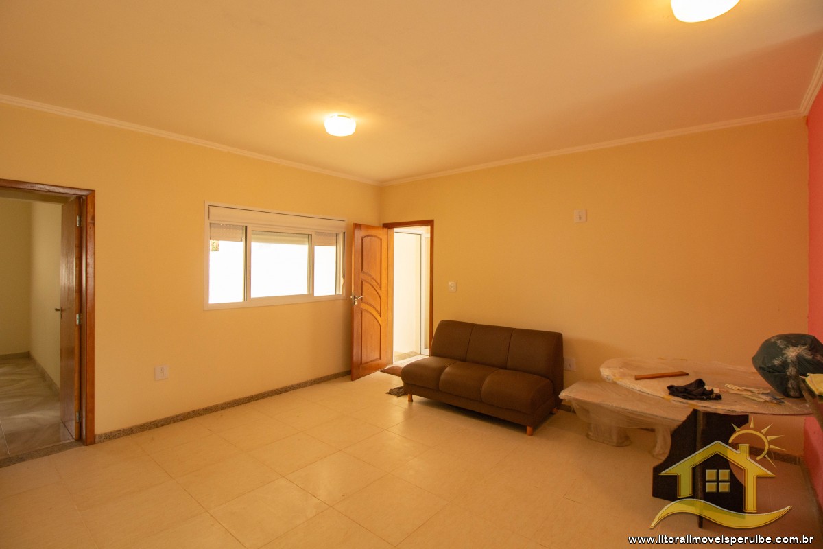Casa no bairro Jardim Márcia, Lado Linha