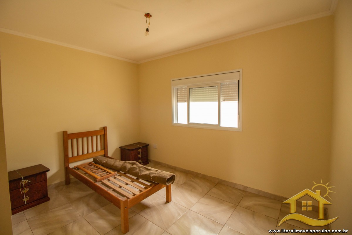 Casa no bairro Jardim Márcia, Lado Linha