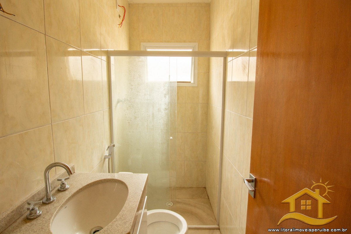 Casa no bairro Jardim Márcia, Lado Linha