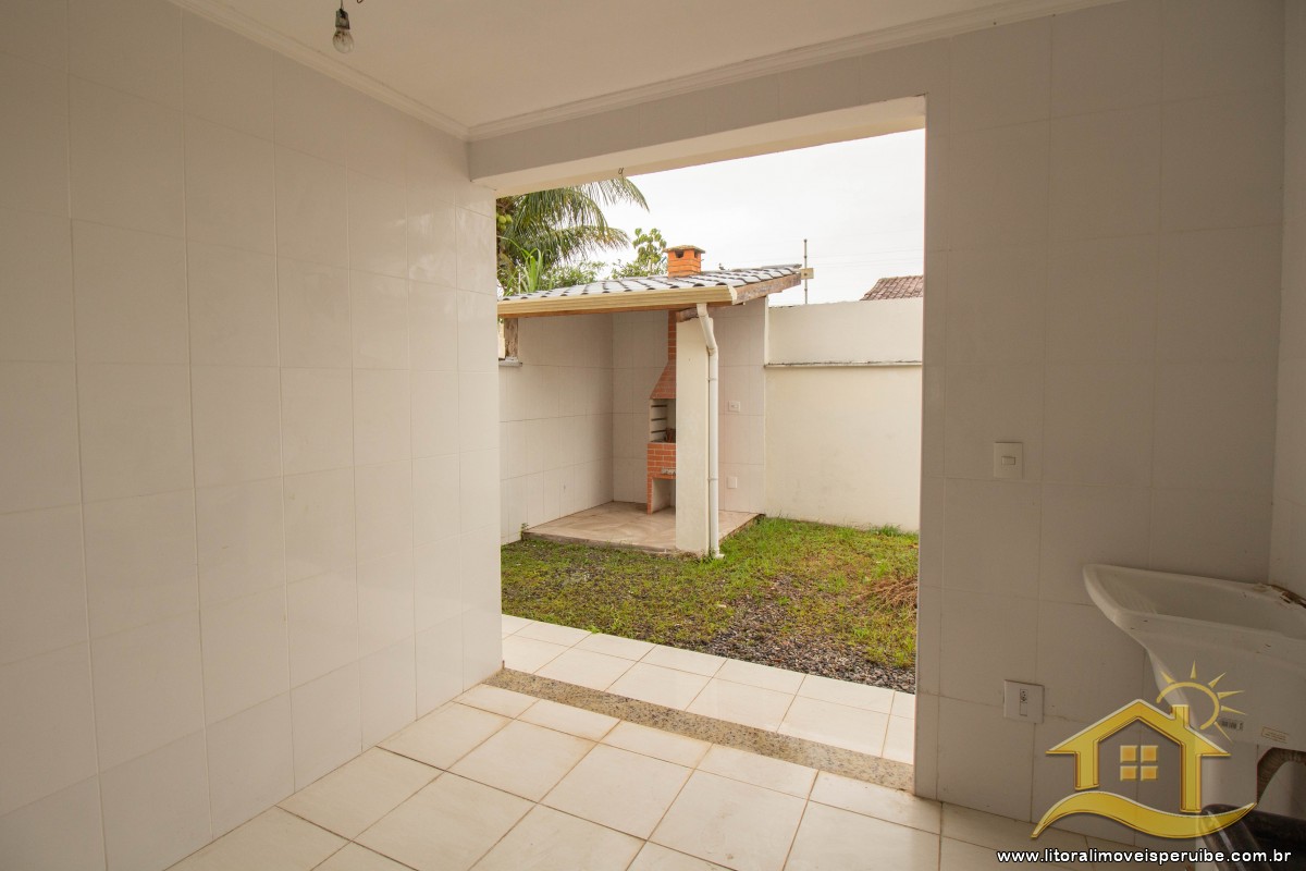 Casa no bairro Jardim Márcia, Lado Linha