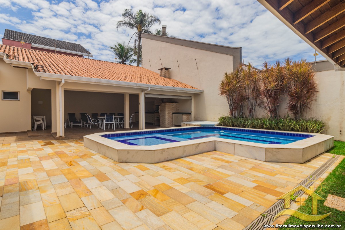 Casa no bairro Samburá, Lado Praia
