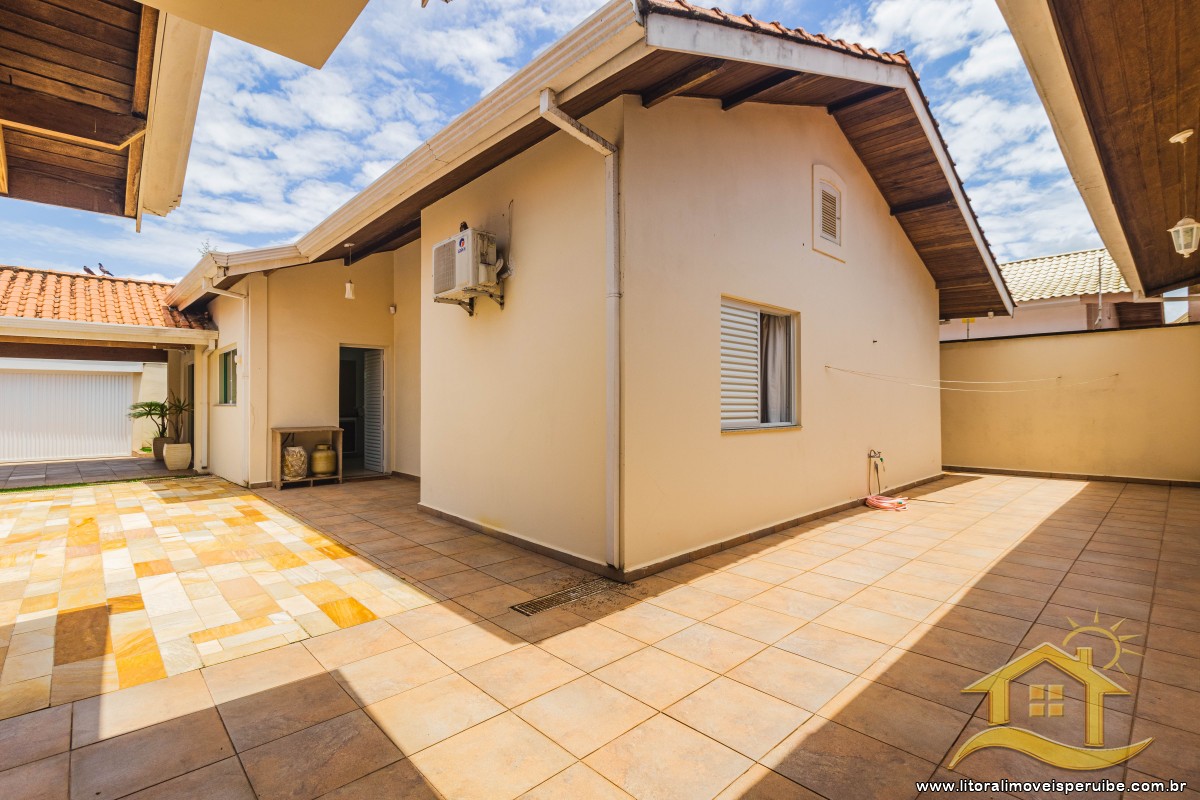 Casa no bairro Samburá, Lado Praia