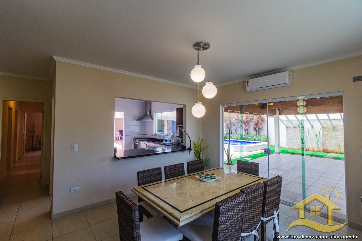 Casa no bairro Samburá, Lado Praia