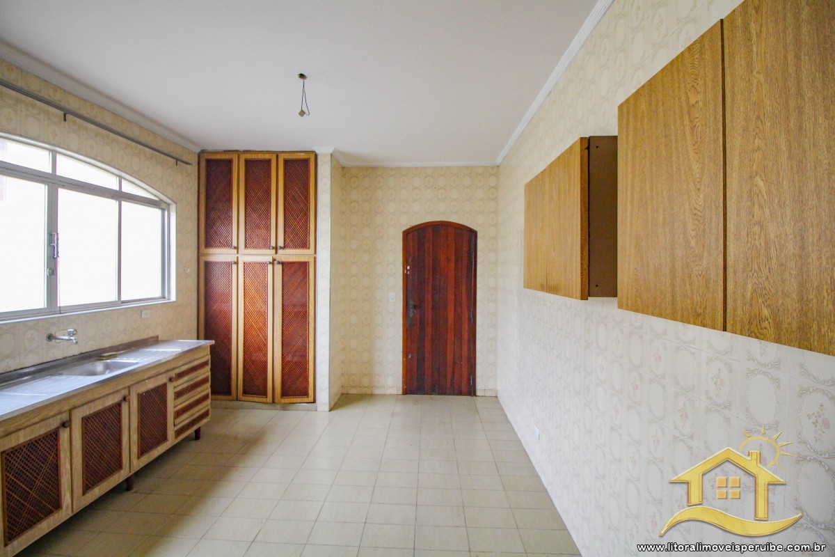 Casa no bairro Stella Maris, Lado Linha