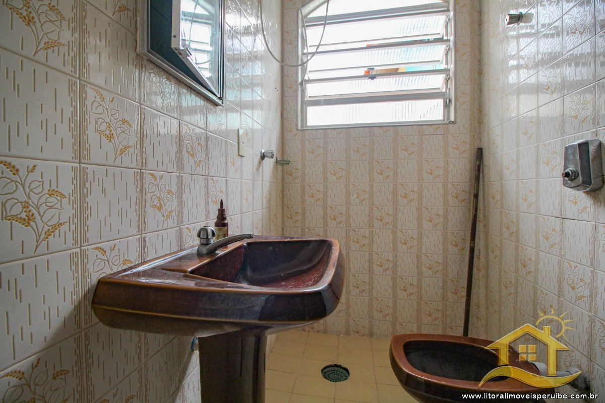 Casa no bairro Stella Maris, Lado Linha