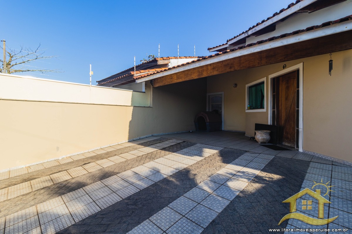 Casa no bairro Jardim Márcia, Lado Linha