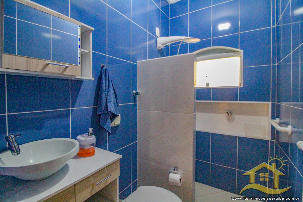 Casa no bairro Jardim Peruíbe, Pós Linha