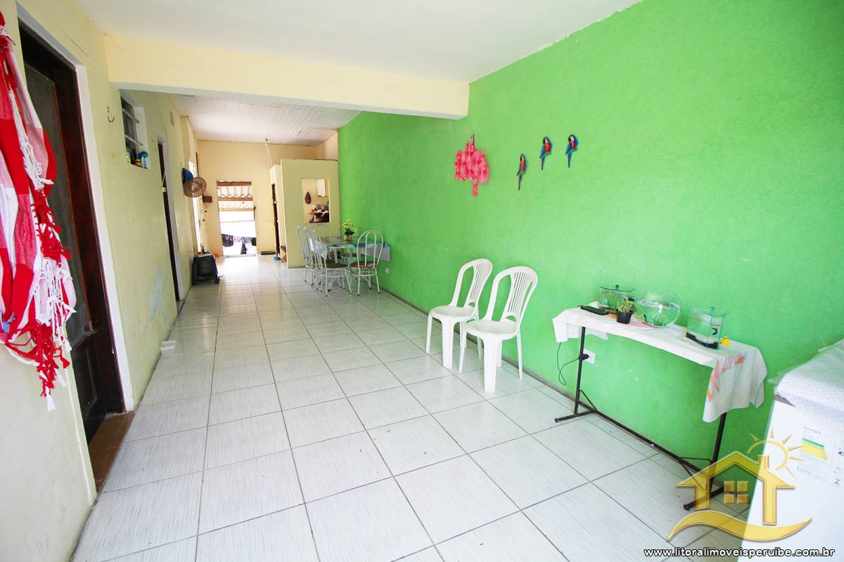 Casa no bairro Centro, Lado Linha