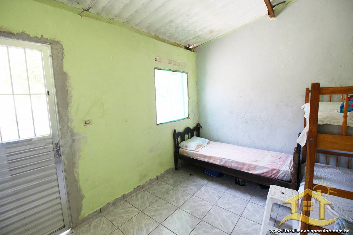 Casa no bairro Centro, Lado Linha