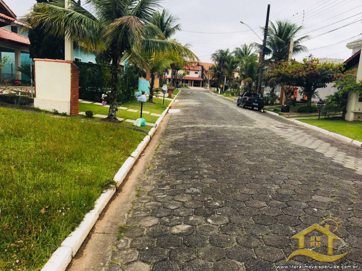 Terreno no bairro Bougainvillée III, Lado Linha