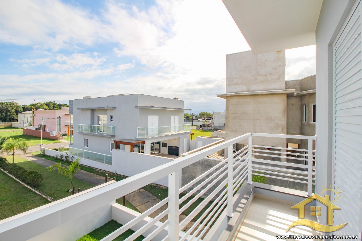 Casa no bairro Bougainvillée IV, Pós Linha