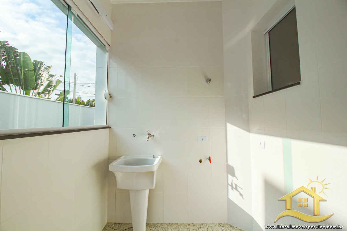 Casa no bairro Bougainvillée IV, Pós Linha