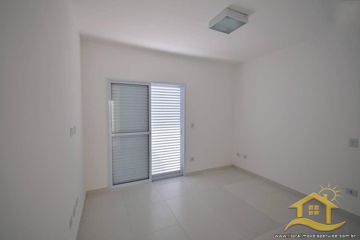 Casa no bairro Centro, Lado Linha