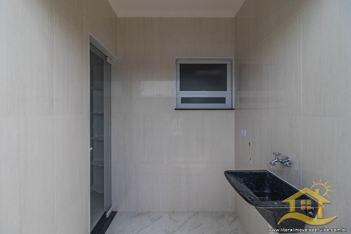 Casa no bairro Flora Rica II, Pós Linha