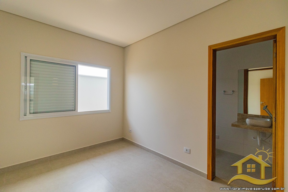 Casa no bairro Residencial Flora Rica, Pós Linha