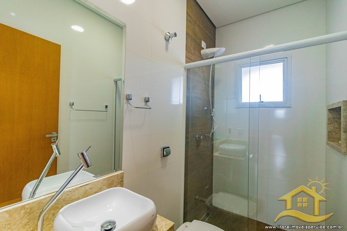 Casa no bairro Residencial Flora Rica, Pós Linha