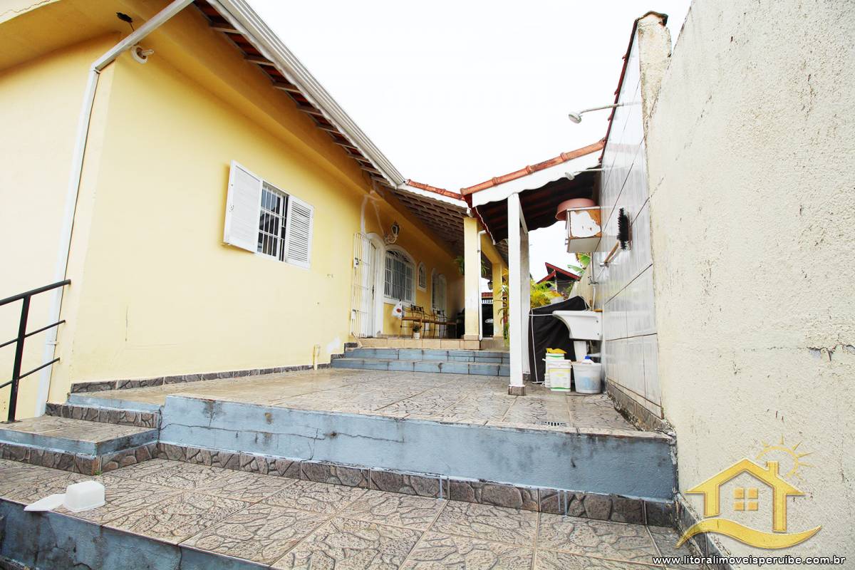Casa no bairro Centro, Lado Linha