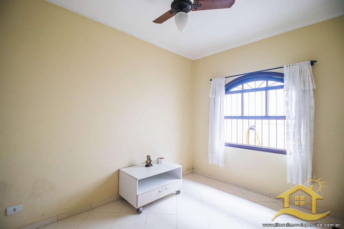 Casa no bairro Três Marias, Lado Linha