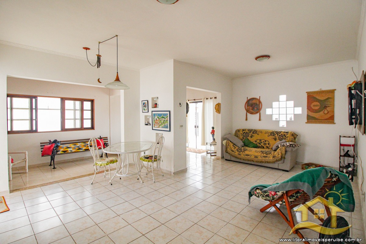 Casa no bairro São José, Lado Linha