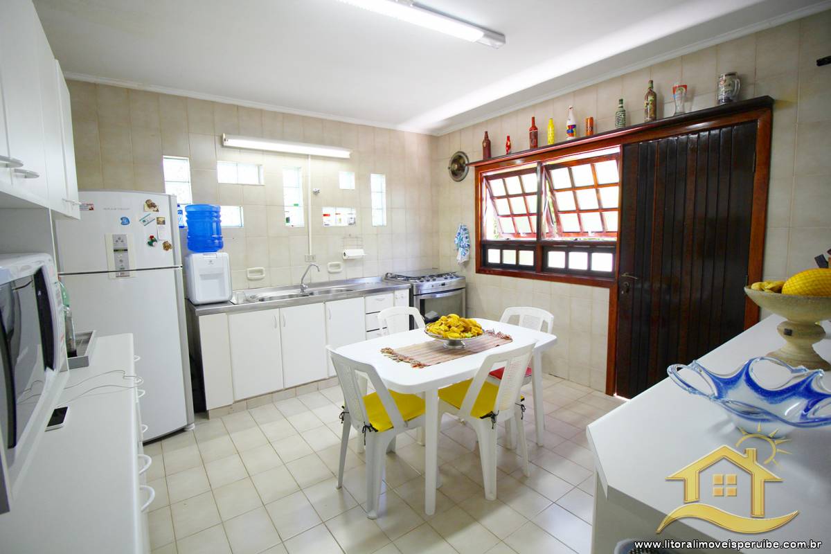 Casa no bairro Bougainvillée II, Lado Linha