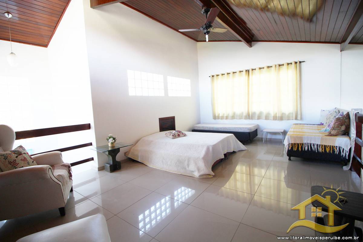 Casa no bairro Bougainvillée II, Lado Linha