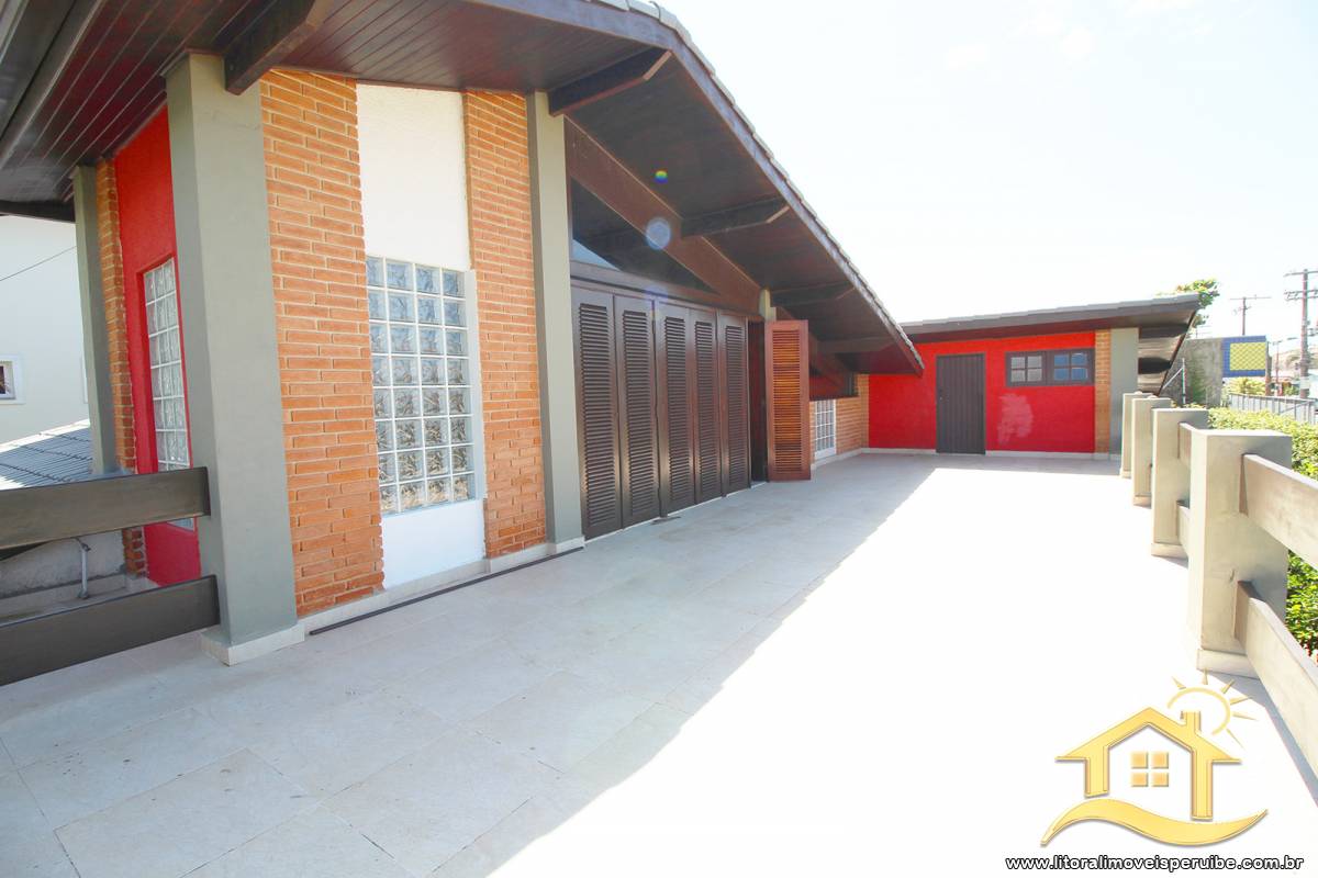 Casa no bairro Bougainvillée II, Lado Linha