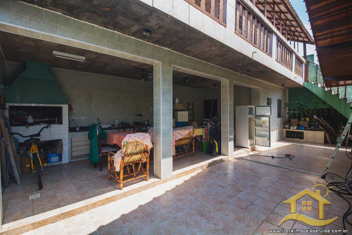 Casa no bairro Arpoador, Lado Linha