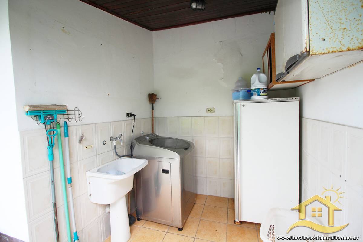 Casa no bairro São João Batista, Lado Praia
